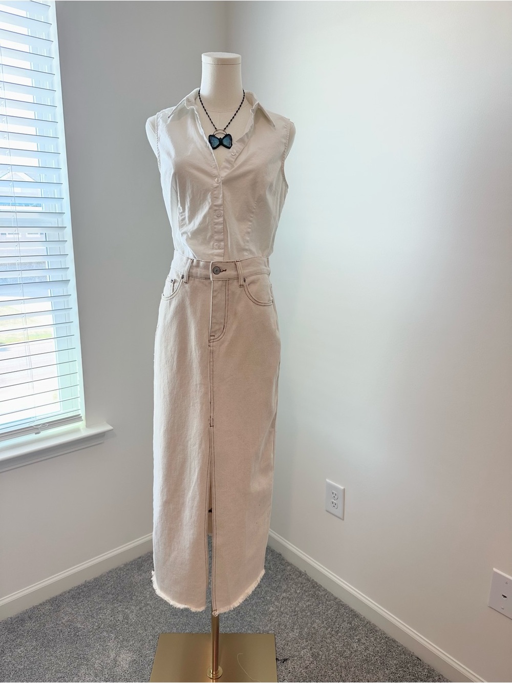Steve Madden Cream/Tan Midi Denim Skirt